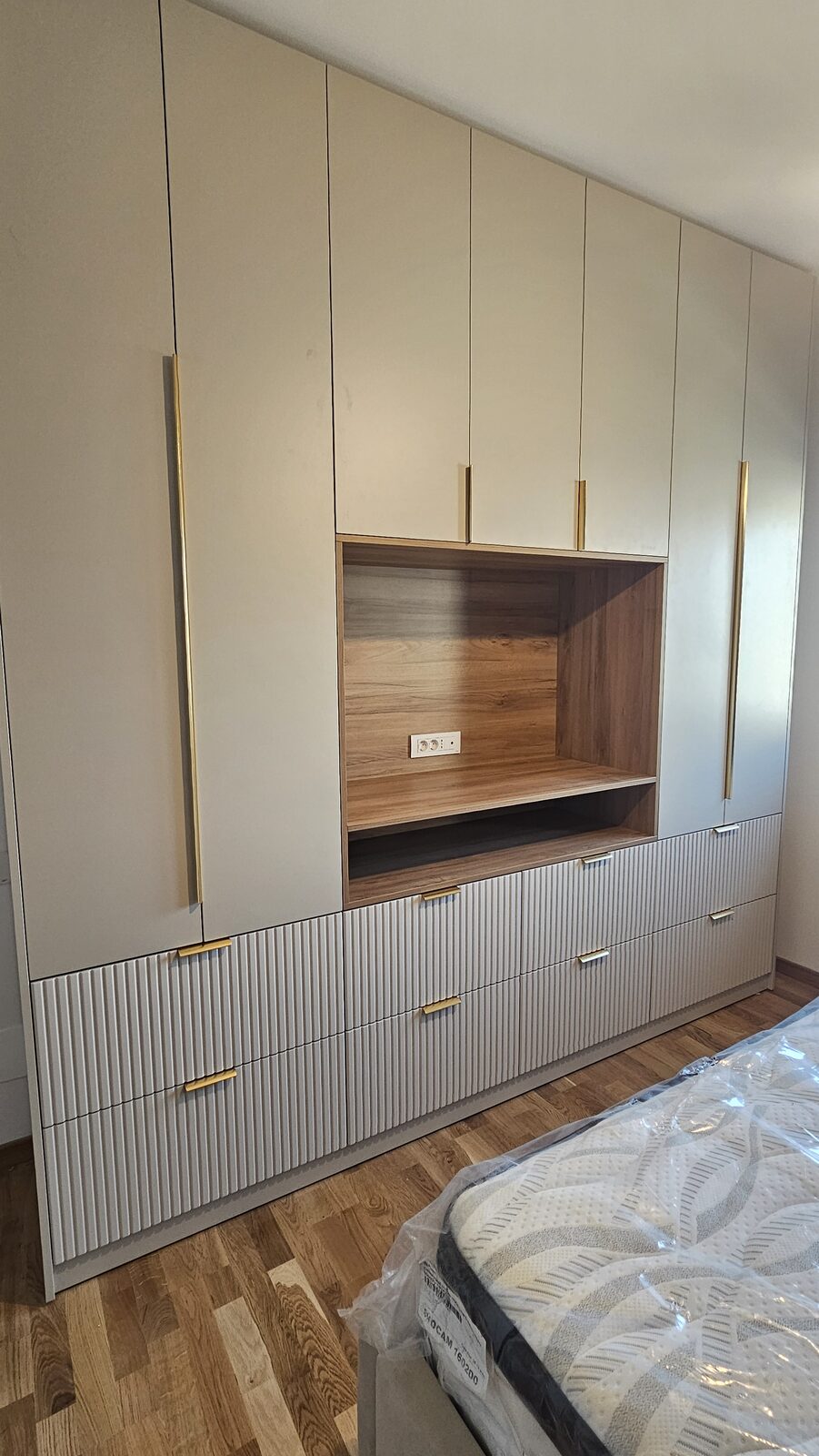 Dormitor luxury cu tapițerie velur